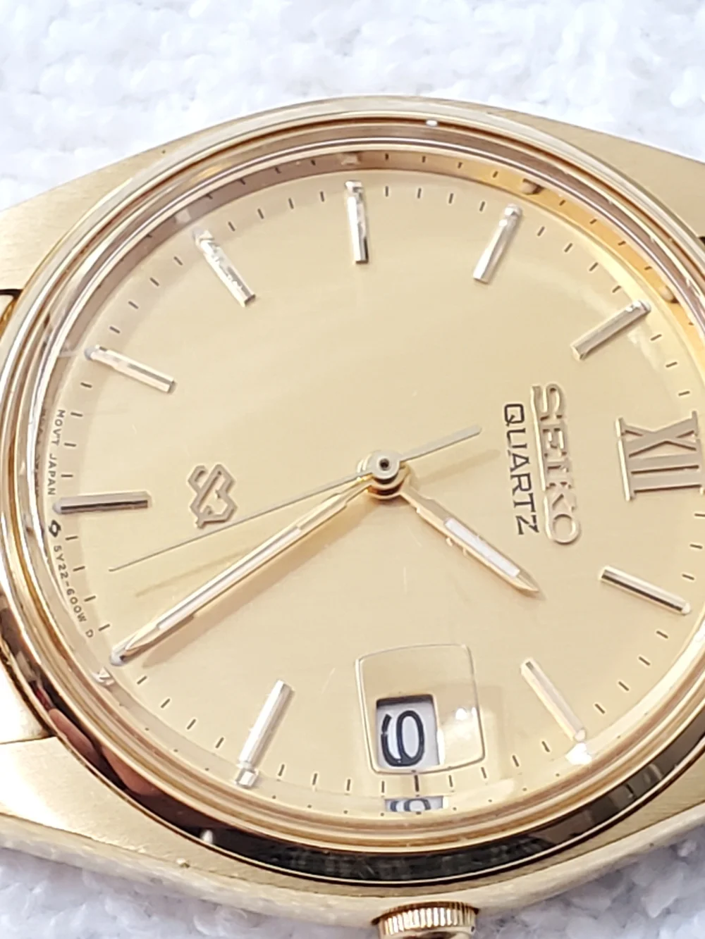 Seiko SQ Vintage Men's Gold Tone Date Quartz Watch Roman Numeral One Jewel